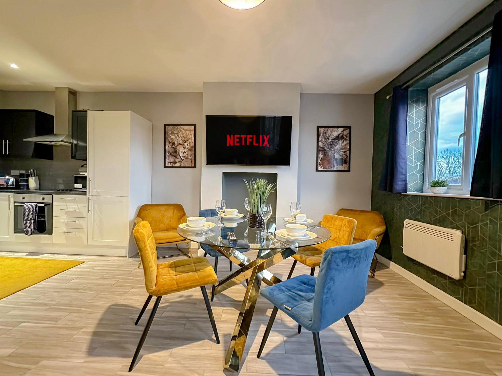 Luxury Boutique Apartments Block Free Street Parking Hounslow Exterior photo